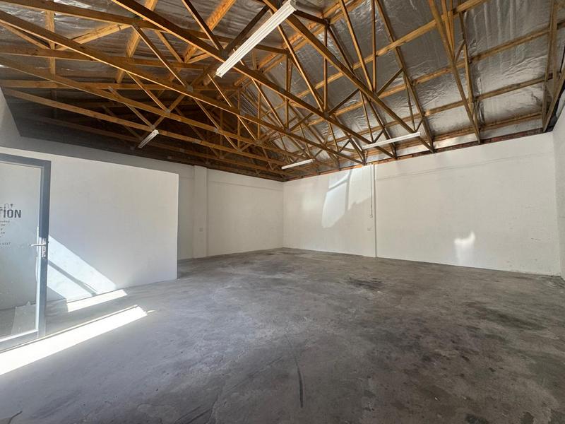 To Let commercial Property for Rent in Fairview Eastern Cape